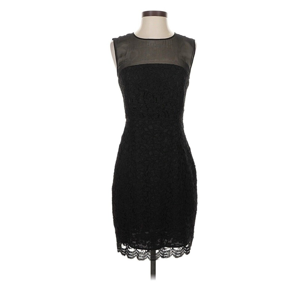Diane von Furstenberg Lace Sheath Dress – Black – Size 10